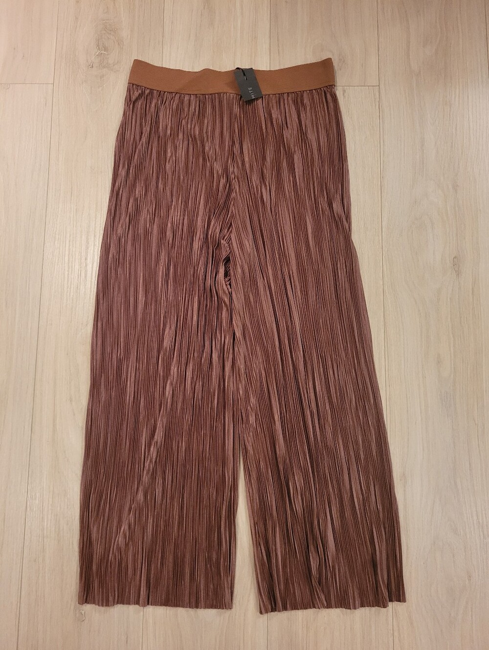 NWT DYNAMITE | Karlie Crinkle Pant | Sz. M
